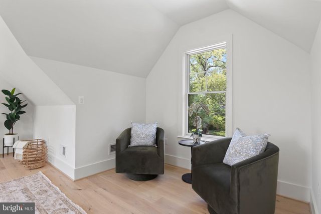 4 SEDGWICK LN, North Bethesda, MD 20852