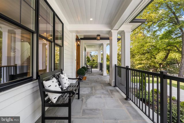4 SEDGWICK LN, North Bethesda, MD 20852