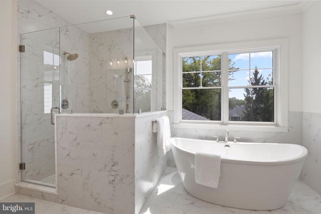 4 SEDGWICK LN, North Bethesda, MD 20852