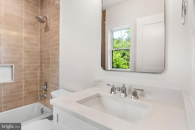 4 SEDGWICK LN, North Bethesda, MD 20852