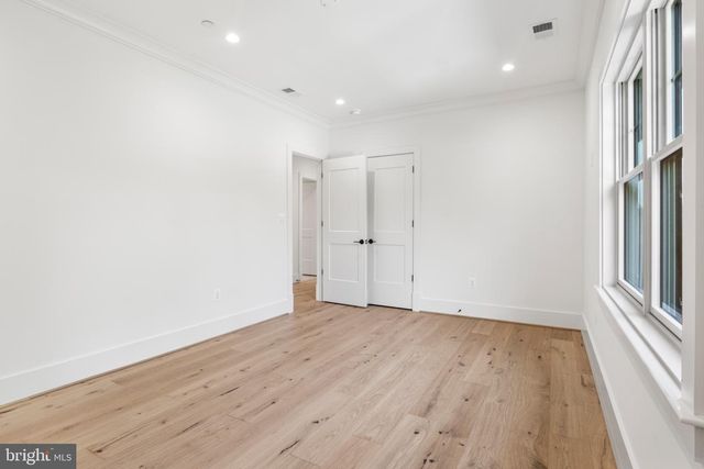 4 SEDGWICK LN, North Bethesda, MD 20852