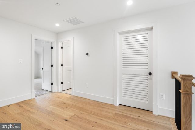 4 SEDGWICK LN, North Bethesda, MD 20852