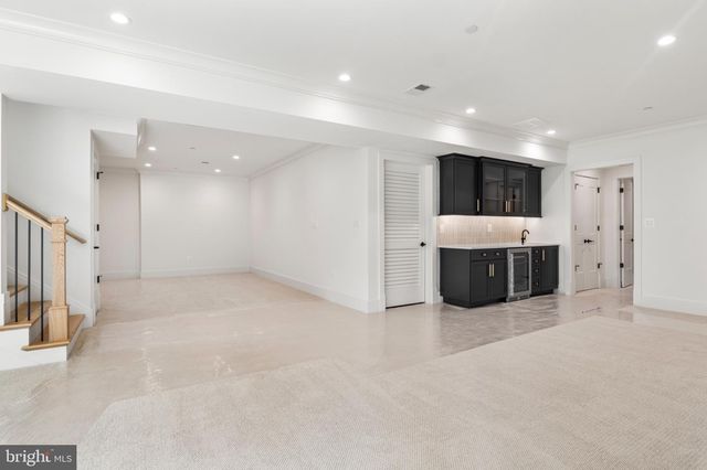 4 SEDGWICK LN, North Bethesda, MD 20852
