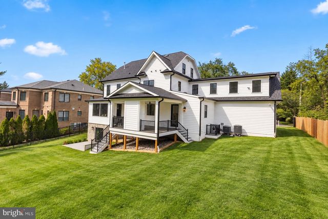 4 SEDGWICK LN, North Bethesda, MD 20852