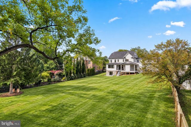 4 SEDGWICK LN, North Bethesda, MD 20852