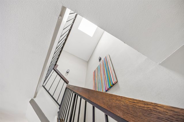 7522 Holly Hill Drive 2, Dallas, TX 75231