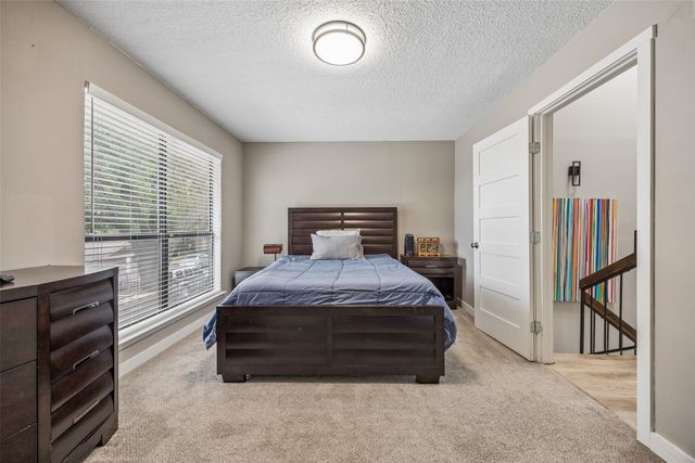 7522 Holly Hill Drive 2, Dallas, TX 75231