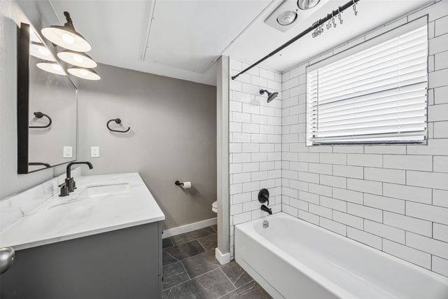 7522 Holly Hill Drive 2, Dallas, TX 75231