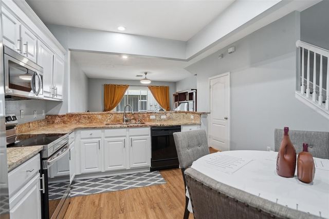 26611 CHIMNEY SPIRE LANE, Wesley Chapel, FL 33544