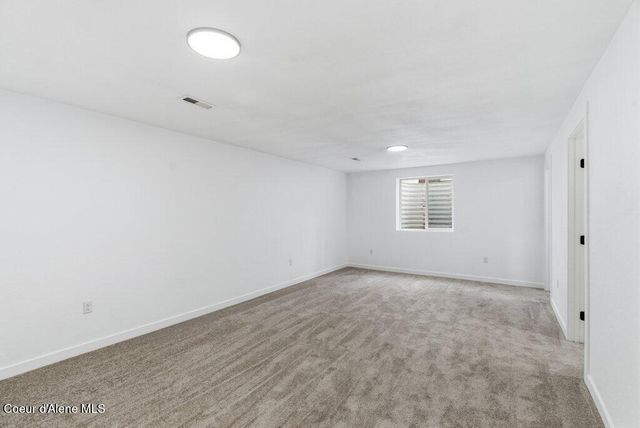 327 S Sandpiper Loop, Post Falls, ID 83854