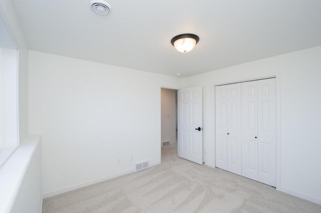 6749 30th Street S, Fargo, ND 58104