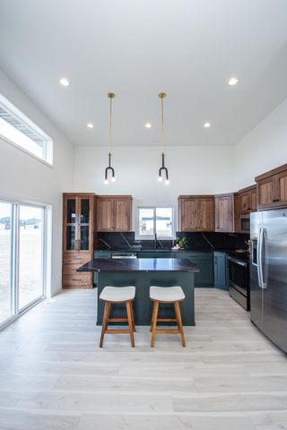 6749 30th Street S, Fargo, ND 58104