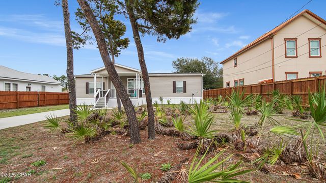 105 Evergreen Street, Panama City Beach, FL 32407