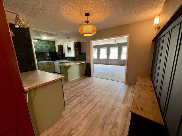 407 NW 71st St, Lawton, OK 73505