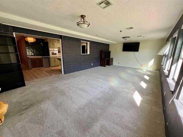 407 NW 71st St, Lawton, OK 73505