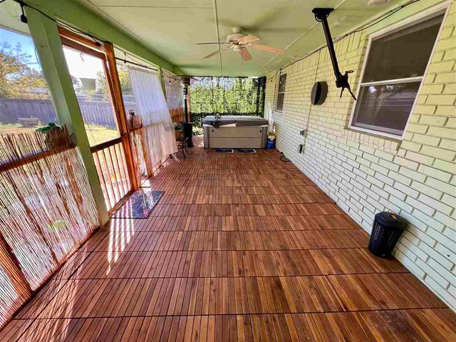 407 NW 71st St, Lawton, OK 73505