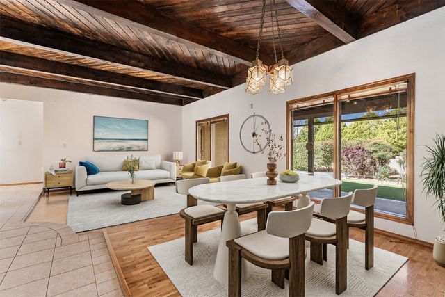 2315 Madre Drive NE, Albuquerque, NM 87112