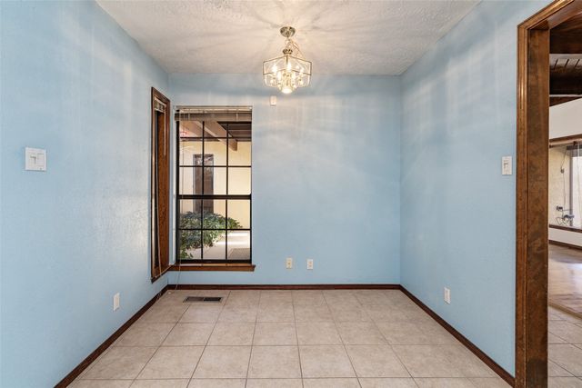 2315 Madre Drive NE, Albuquerque, NM 87112