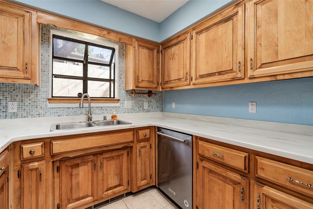 2315 Madre Drive NE, Albuquerque, NM 87112