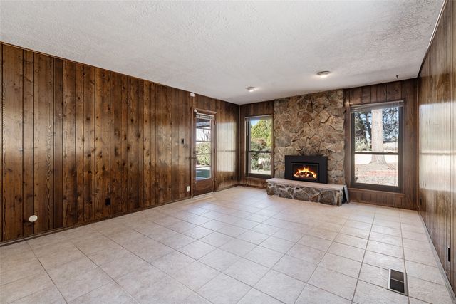 2315 Madre Drive NE, Albuquerque, NM 87112