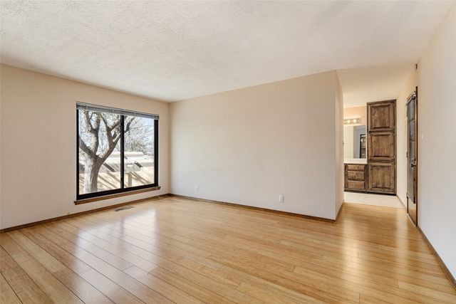 2315 Madre Drive NE, Albuquerque, NM 87112