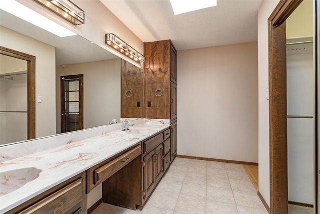 2315 Madre Drive NE, Albuquerque, NM 87112