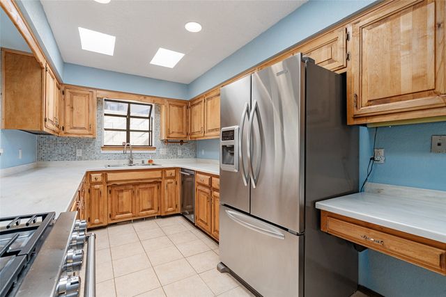 2315 Madre Drive NE, Albuquerque, NM 87112