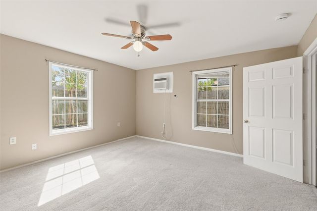 13723 Greenway Drive, Sugar Land, TX 77498