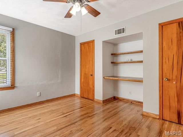 218 W Liberty Street, Columbia, IL 62236