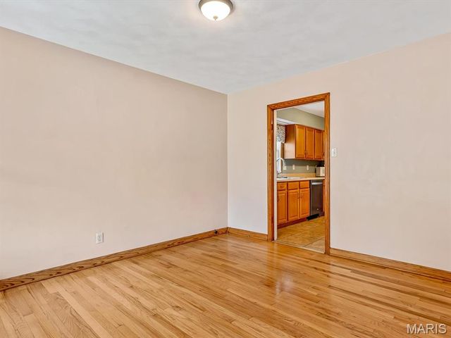 218 W Liberty Street, Columbia, IL 62236