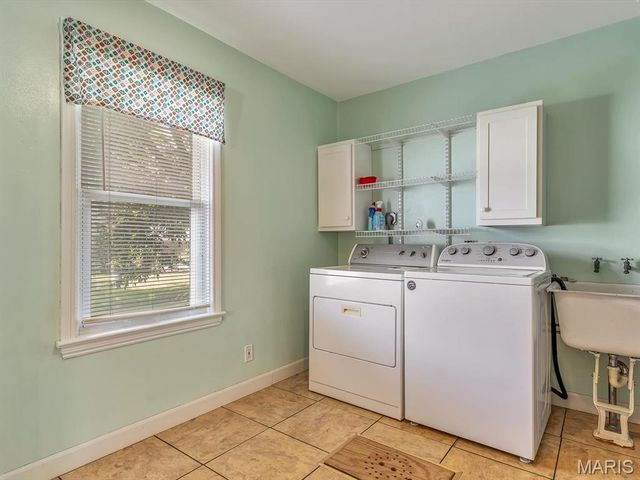 218 W Liberty Street, Columbia, IL 62236