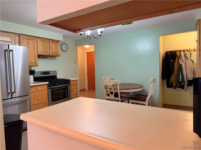 43 Marilyn Drive, West Seneca, NY 14224