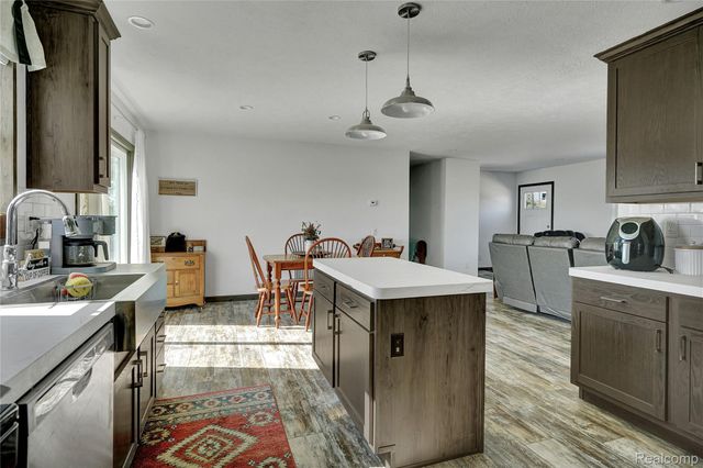 7376 CAPAC Road, Yale, MI 48097