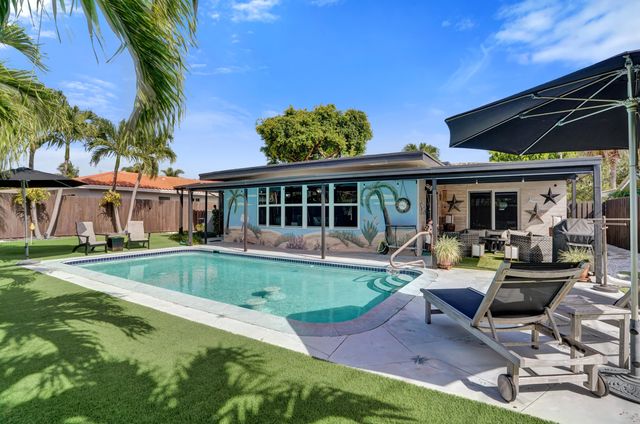 2117 NE 62nd Court, Fort Lauderdale, FL 33308