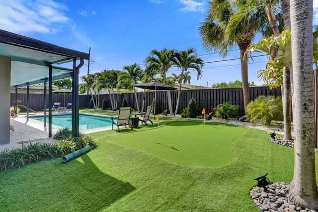 2117 NE 62nd Court, Fort Lauderdale, FL 33308