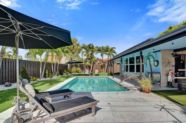 2117 NE 62nd Court, Fort Lauderdale, FL 33308