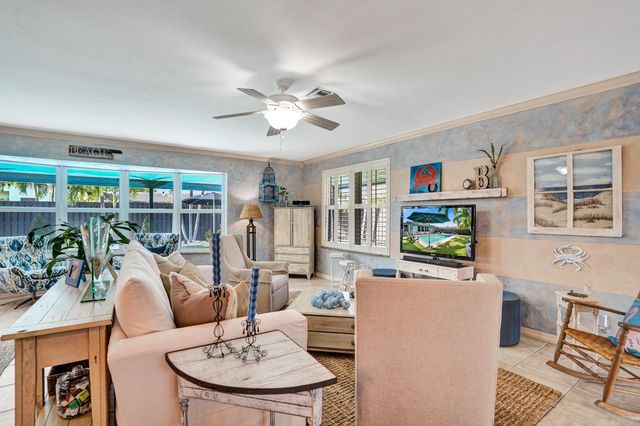 2117 NE 62nd Court, Fort Lauderdale, FL 33308