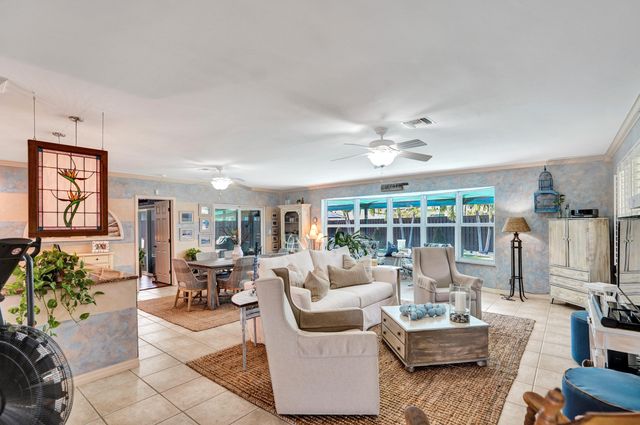 2117 NE 62nd Court, Fort Lauderdale, FL 33308