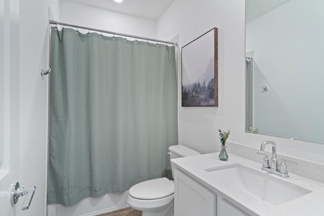 1152 Canuela Way, Justin, TX 76247