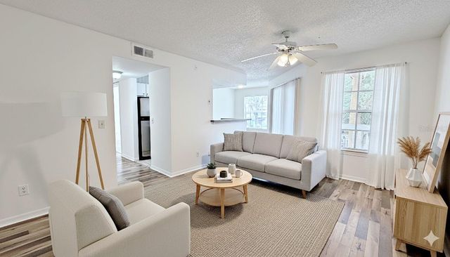 1037 S HIAWASSEE ROAD 2825, Orlando, FL 32835