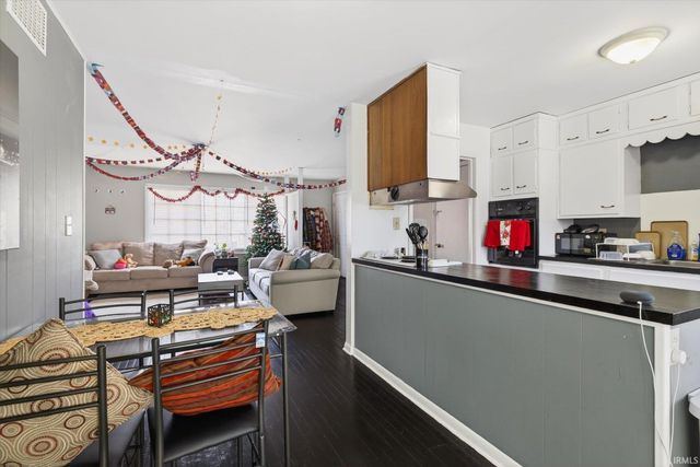 775 - 777 N Smith Road, Bloomington, IN 47408