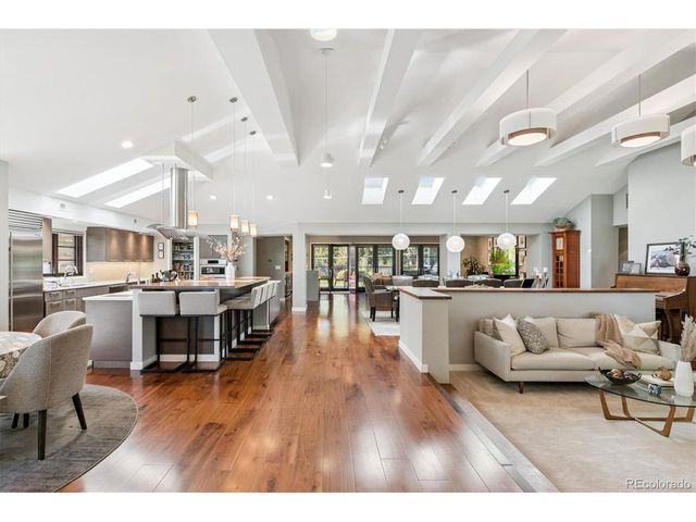 675 Reed St, Lakewood, CO 80214