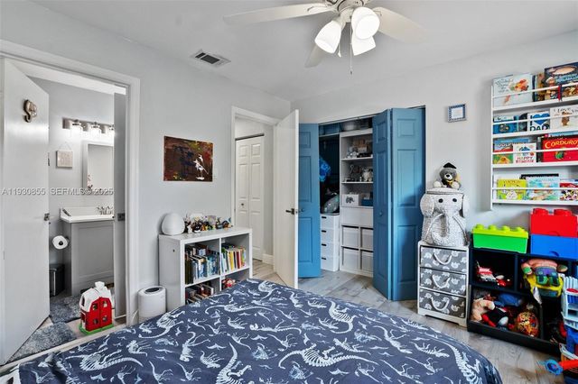 15770 SW 104th Ter 301, Miami, FL 33196