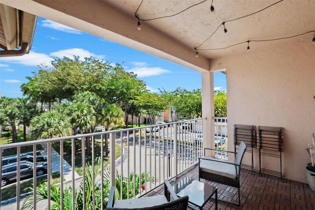 15770 SW 104th Ter 301, Miami, FL 33196