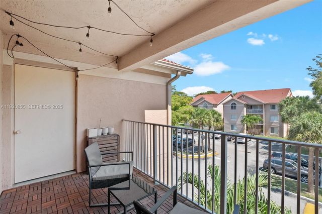 15770 SW 104th Ter 301, Miami, FL 33196