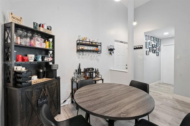 15770 SW 104th Ter 301, Miami, FL 33196