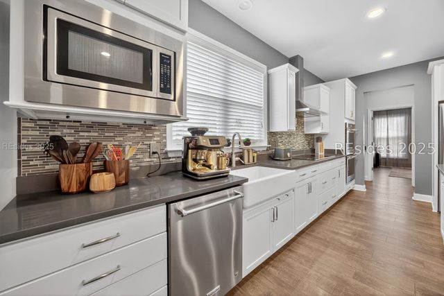 2 Bainbridge Way, Bluffton, SC 29910