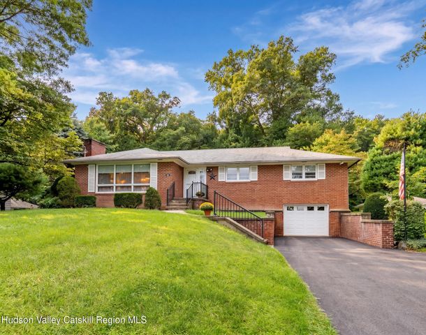 109 Main Street, Lake Katrine, NY 12449