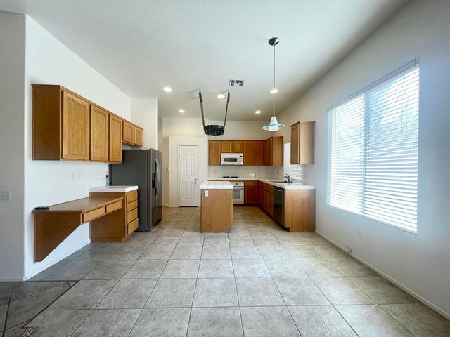1120 E ViA San Dimas Road, Palm Springs, CA 92262