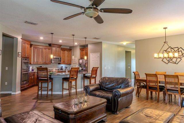 4379 MOON SHADOW LOOP, Mulberry, FL 33860